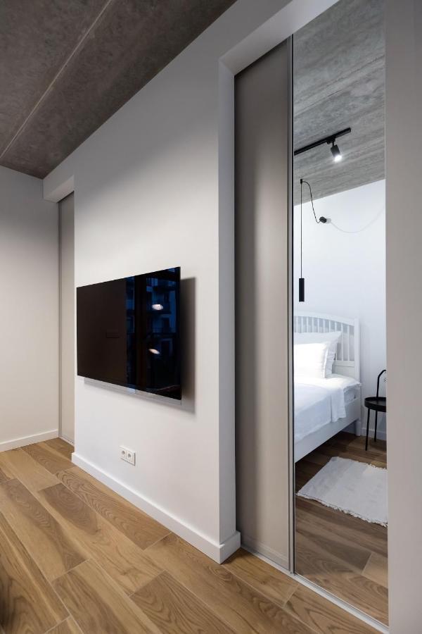 City Center Sanctuary Modern Business-Class Studio With Free Parking In The Heart Of Βίλνιους Εξωτερικό φωτογραφία