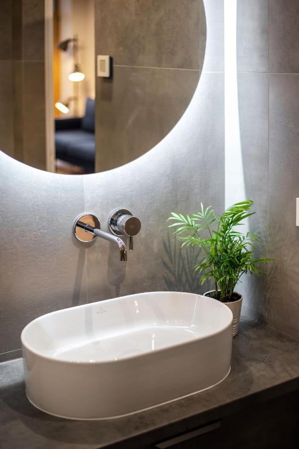 City Center Sanctuary Modern Business-Class Studio With Free Parking In The Heart Of Βίλνιους Εξωτερικό φωτογραφία